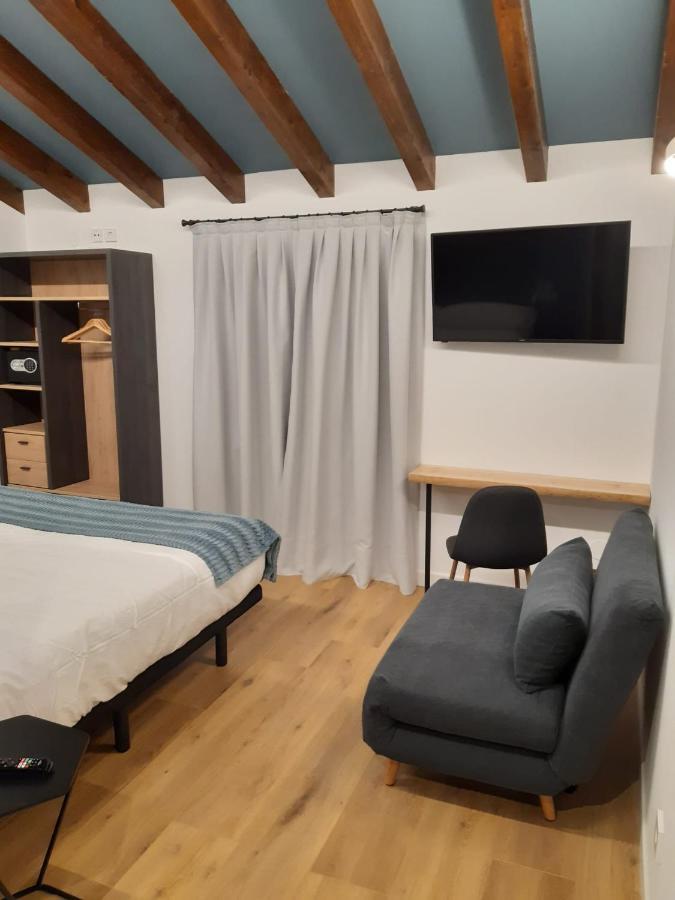Hostal La Rua Estella Luaran gambar